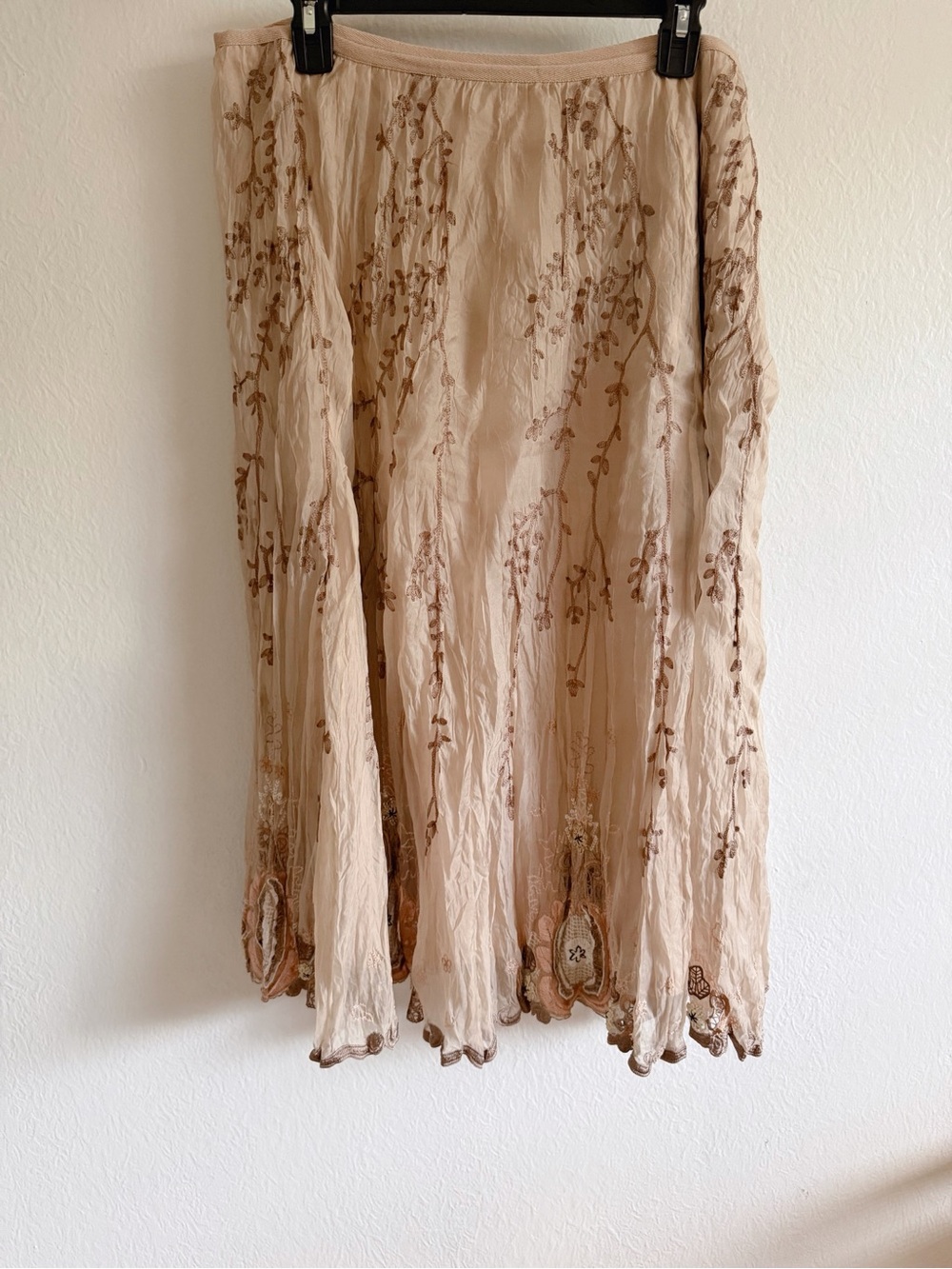 Peter Nygard Embroidered Cream Women's Skirt